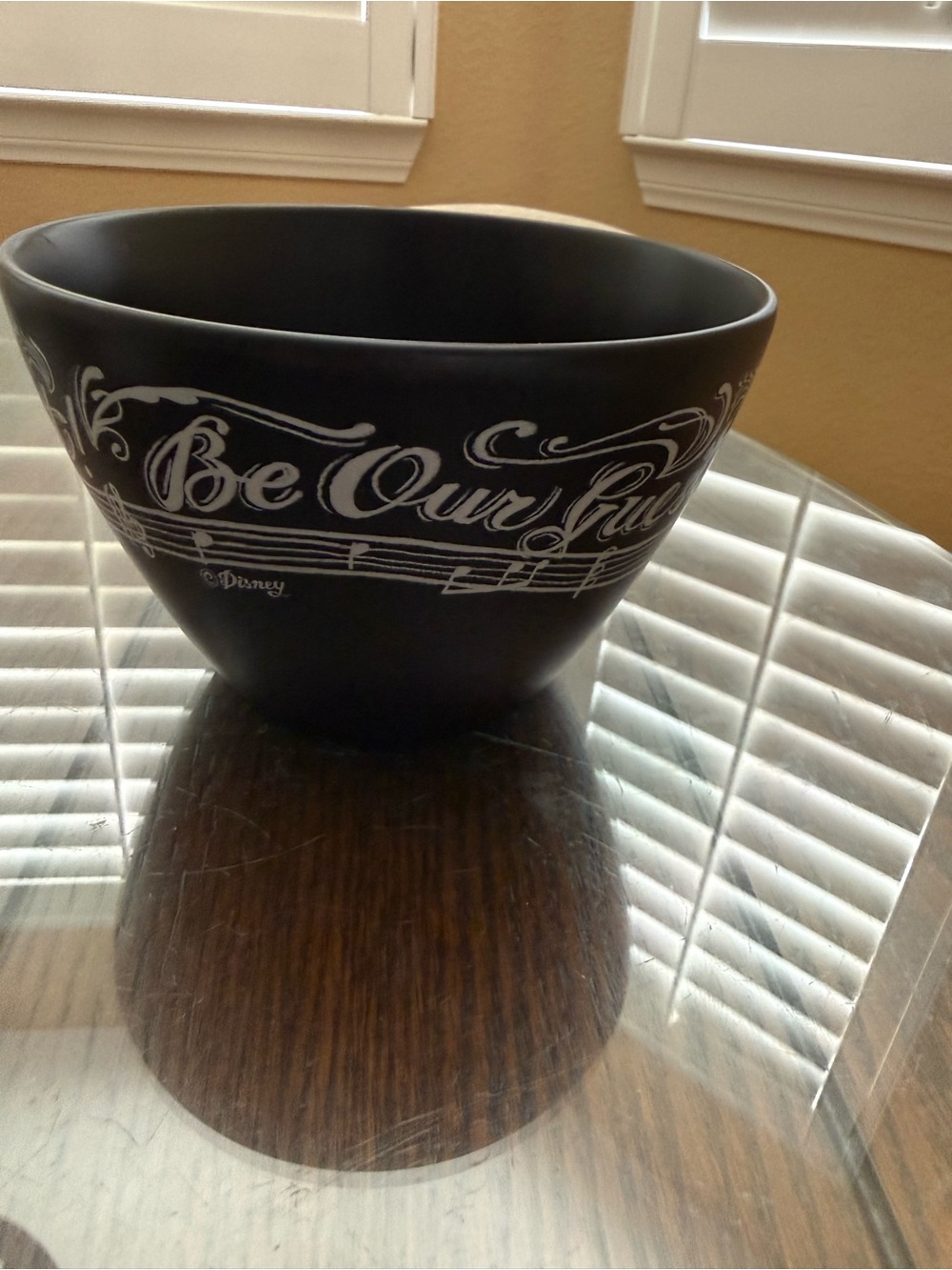 Disney beauty and the beast Black and White 'Be Our Guest' Decorative Vase
